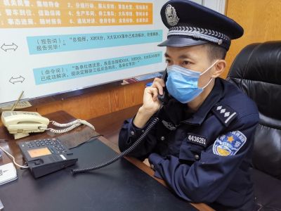深圳司法局长连线深圳监所警察与家属，为他们排忧解难 