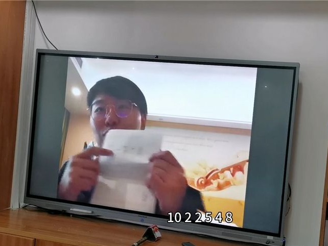 视频连线福田支援雷神山医院护士于洋 苁蓉当归 两味中药表达心态