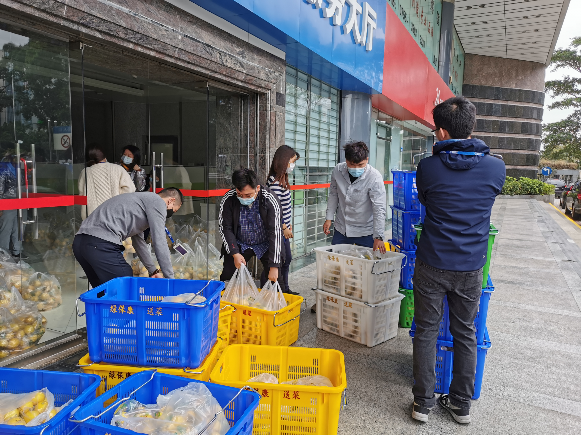 疫情中最甜的回礼！深圳收到来自万州的25吨价值50万元柠檬