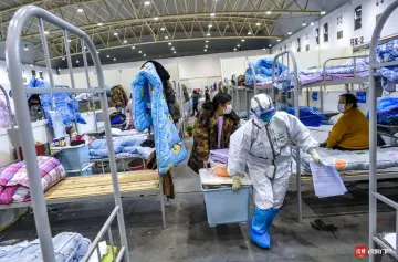 读特特派记者直击武汉战疫 | 132人出院， 东西湖方舱医院留医患者越来越少