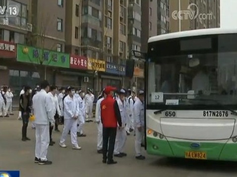 湖北武汉：重启恢复城市功能