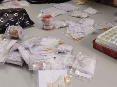 百万黄金不慎丢失，罗湖民警1小时快速找回  