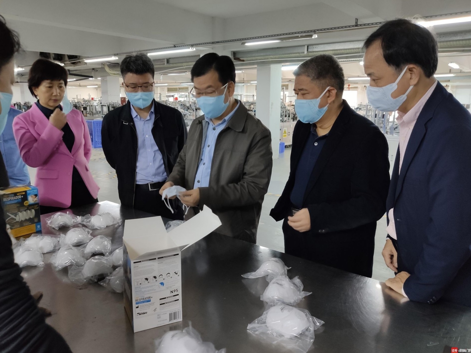 在战疫“火线”中彰显“硬核”担当  ——坪山市场监管局战疫保供纪实