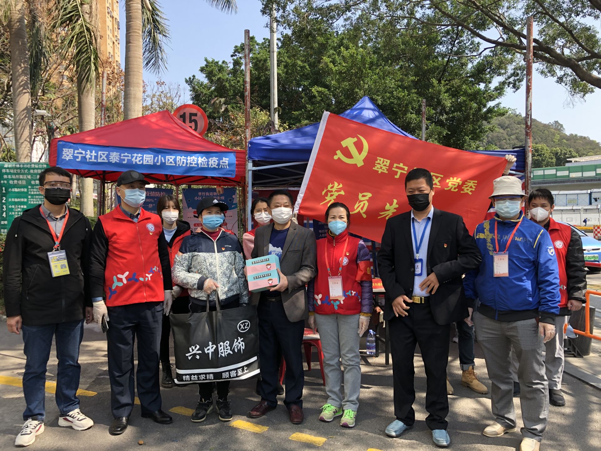 翠宁社区张秀林：倾心守护小区20年，老物业人战疫一线勇担当