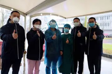 读特记者直击荆州战疫·第二十四日｜监利县首位新冠肺炎重症患者出院 全县在院确诊患者已降至个位数  