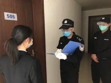 每日警星|李春辉：机场“疫”线先锋