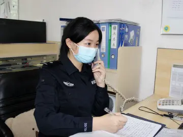 每日警星|钟丽君：为战“疫”提供坚实保障的“90后孕妈”