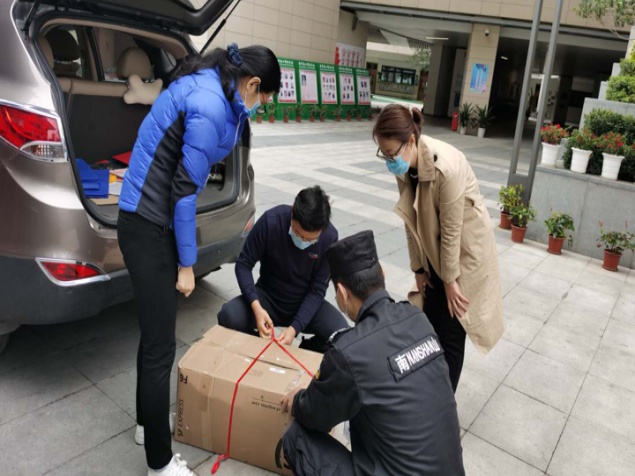 “疫”路之上 感动常在 深中南山创新学校战“疫”十大温暖瞬间