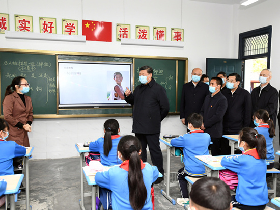 习近平考察陕西小镇背后有这些扶贫大战略