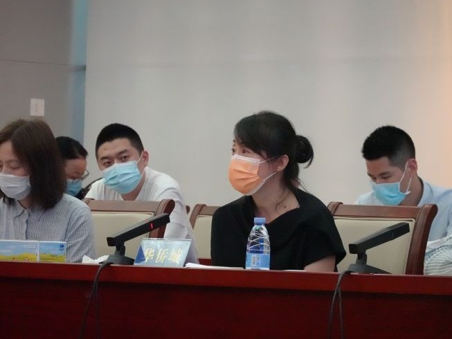 宝安中心区两宗商业地块公开出让，建筑总面积近20万平方米、高230米