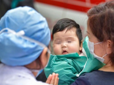 国家卫健委：新冠肺炎儿童病例约2.4%，总体病情较轻