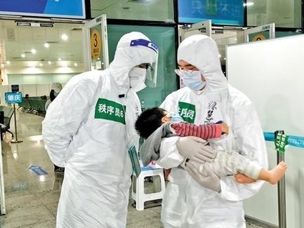 深圳机场口岸宝安区疫情防控工作专班创新“CARE”防控机制