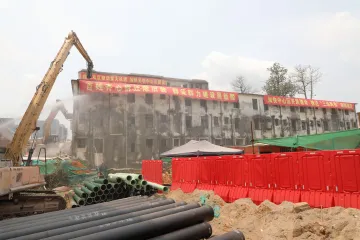 光明中心区土整项目一期开始清拆 火热建设通向科学城的光明大道