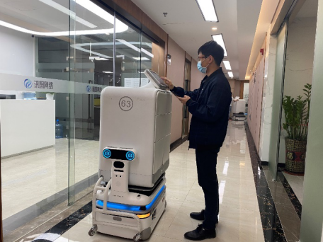 MyBay下单、自家机器人配送……这家科技园区平台外卖的“三个不一样”