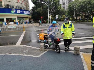 在深圳骑电动自行车 记住这几点很重要