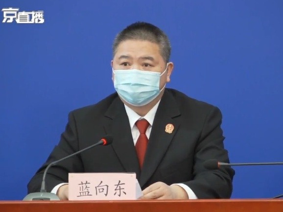 男子隐瞒武汉居住史致母亲感染多人隔离 获刑8个月