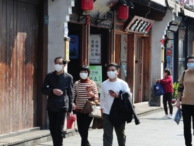 新冠肺炎成第一个冠状病毒大流行，曾光：中国还没接近尾声