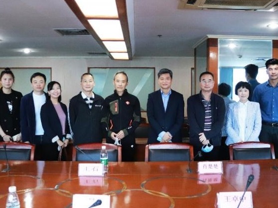 王石献策深圳市城市体育发展基金会：新思路推进科学健身