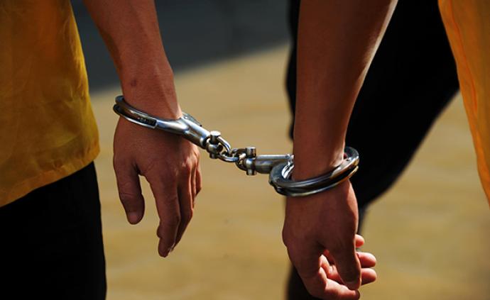 湖南两人从武汉归来三次瞒报后确诊致28人隔离，被刑拘