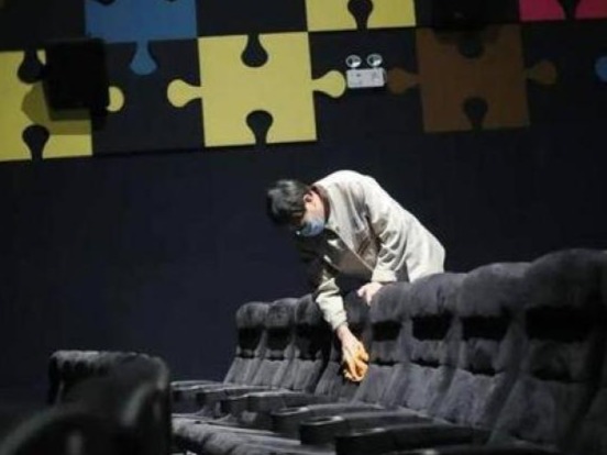 湖北影剧院、棋牌室、网吧等密闭式娱乐场所一律不开业