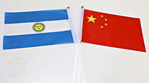 习近平同阿根廷总统费尔南德斯就抗击新冠肺炎疫情互致信函