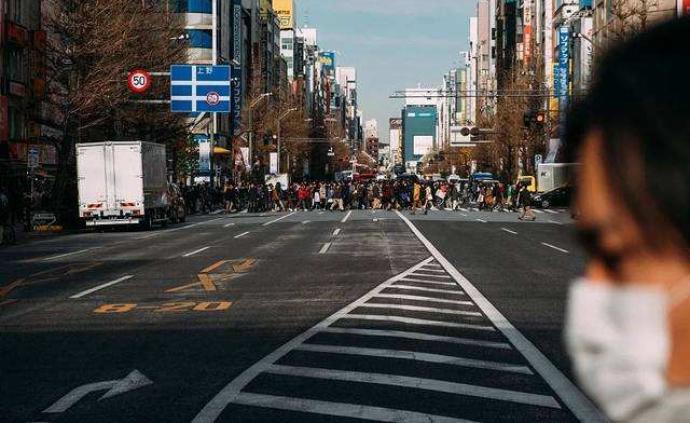 国务院联防联控机制：做好重点场所重点单位重点人群防控