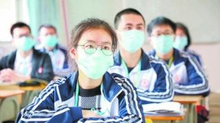 深圳校园防疫有了指引：全程戴口罩上课、尽量单人单桌