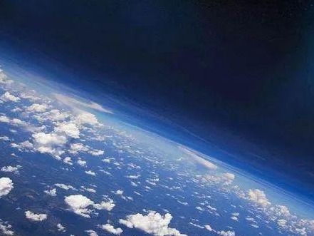 北极最大臭氧层空洞“愈合”，与新冠病毒“封城”措施无关