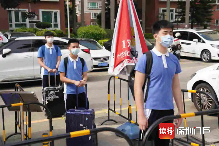 罗外高三学子开学后的“十二时辰”