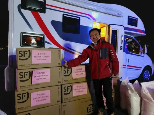 深圳企业家李海建:驰援武汉雷神山医院77天,愿最后一把火烧掉世间所有病毒