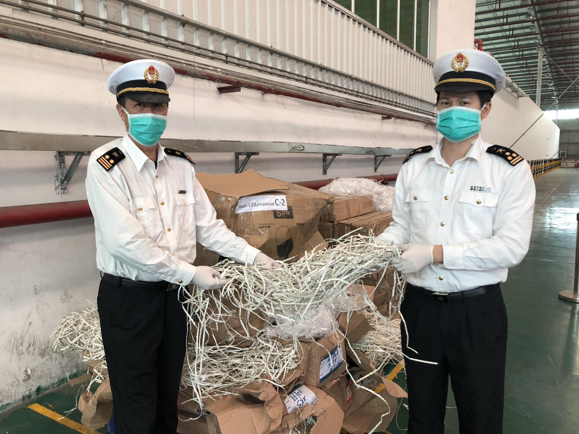 观澜海关查获进口电子“洋垃圾”2042.6千克
