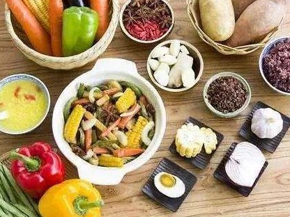 “五一”假期莫忘饮食安全，建议少外出就餐避免人员聚集引发疫情风险