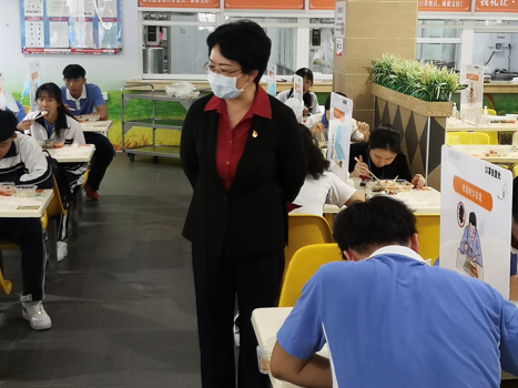 春意盎然，学子归来——盐田区首批学校返校复课第一天纪实