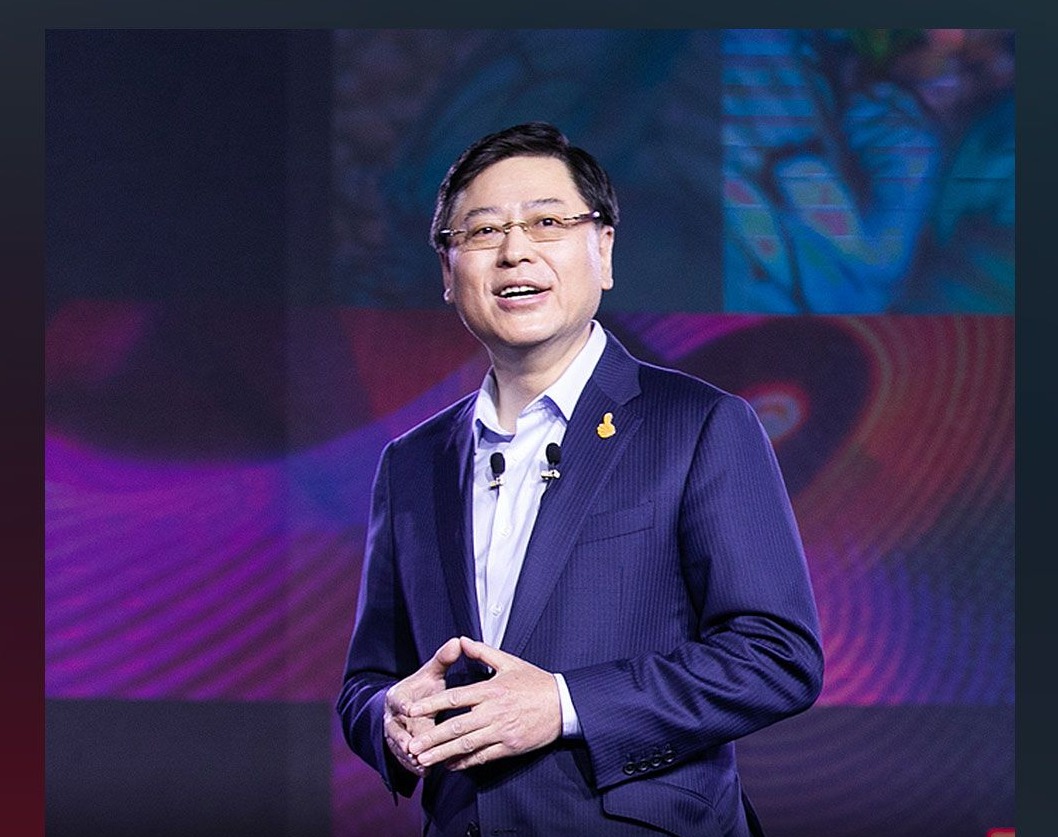 杨元庆：把服务和解决方案打造成联想新的核心竞争力