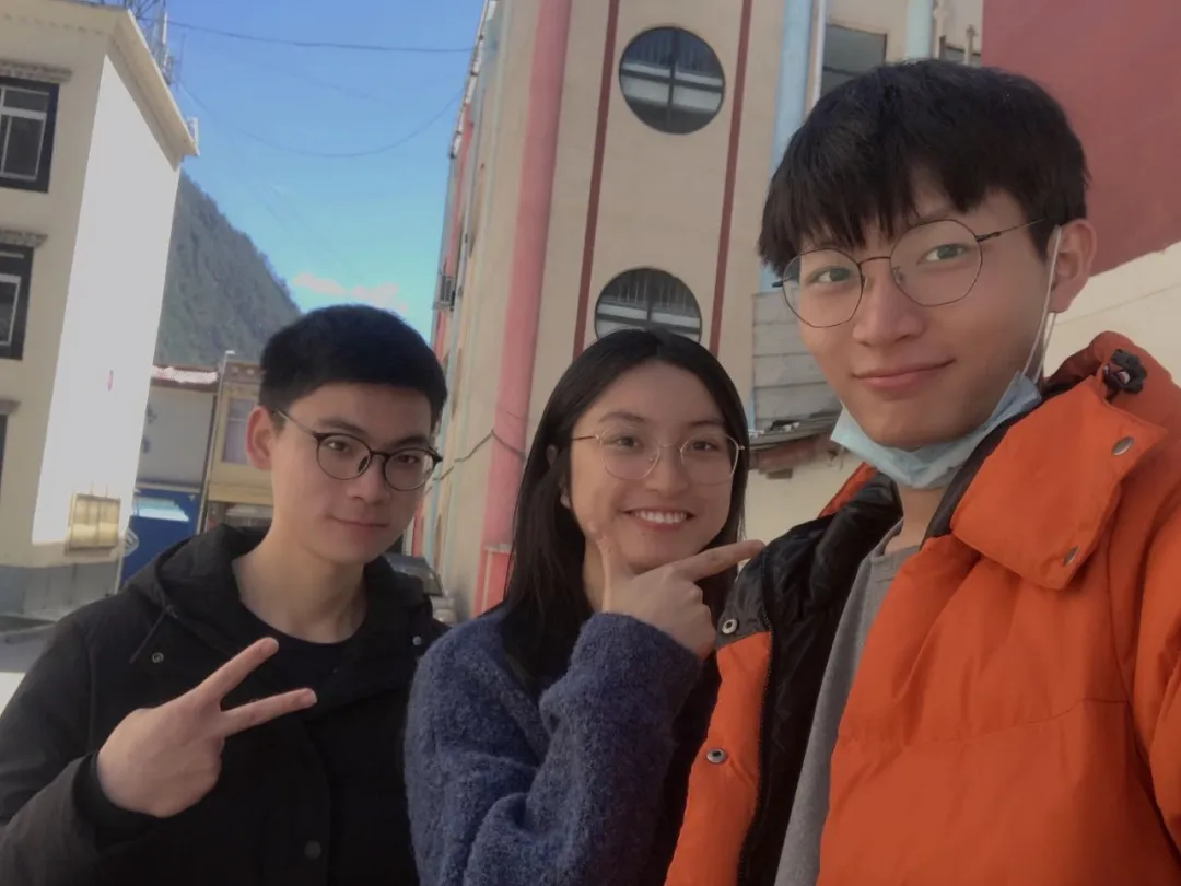 争当支教志愿者，3名深大学子在西藏讲“开学第一课”！