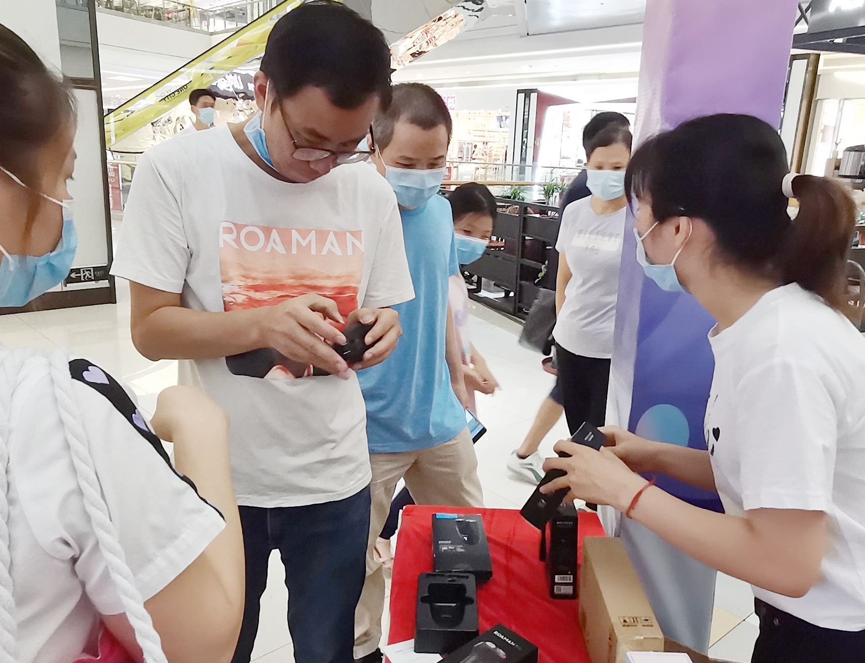 拓市场促消费，东莞樟木头举办名优产品展