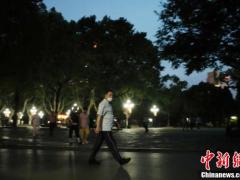 上海312座公园延长开放时间 露天电影进公园活动暂停