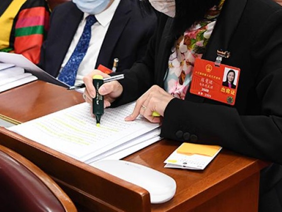 关于政府工作报告，外媒最关注这三点