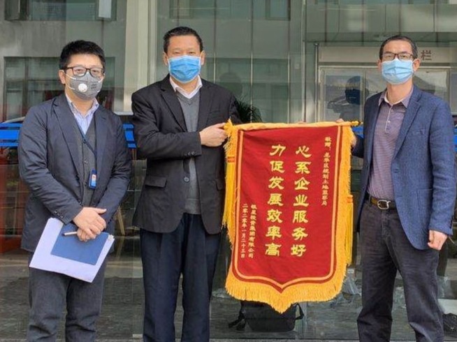 龙华区产业类和公共配套类历史违建确权处理面积居全市前列