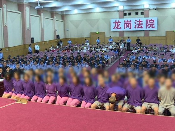 52人获刑！龙岗法院判决一宗大型“套路租”案，判决书长达308页