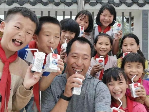 把爱和希望带进大山：一名移民管理警察的支教日记（二）