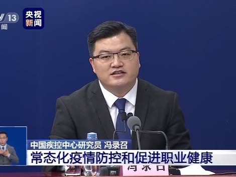 低风险地区是否还有必要全天戴口罩？专家回应来了