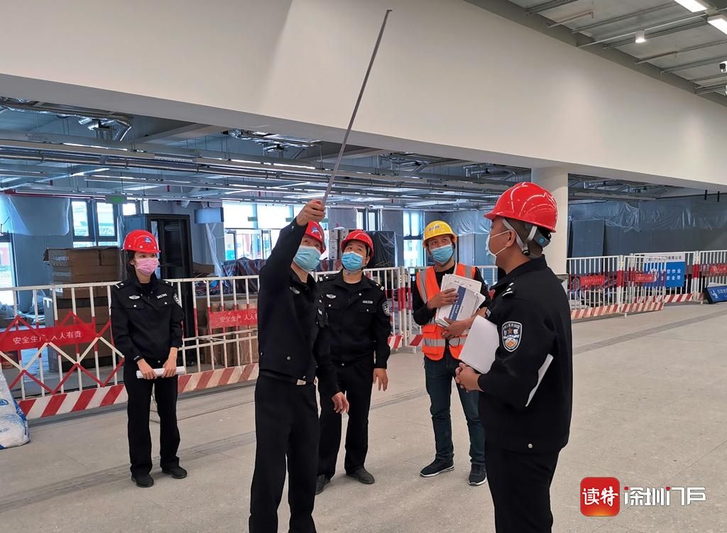 致敬落马洲畔的“技术兵”：深圳皇岗边检站技术民警奋战口岸重建