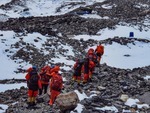 冲顶！2020珠峰高程测量登山队开启第3次冲顶测量尝试