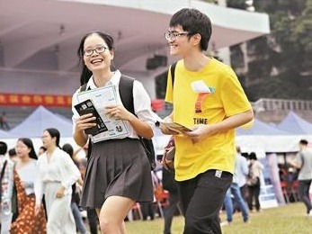 广东高校陆续公布返校时间 毕业生和有科研任务的研究生先期返校