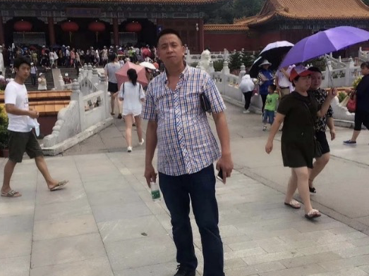广州暴雨路人落水，深圳货车司机英勇救人不幸遇难