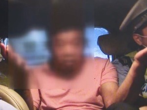 和老婆吵架后找“女朋友”解愁，“花心醉猫”被交警抓现行