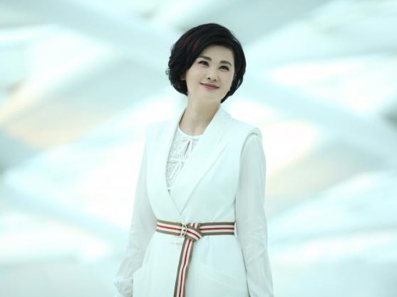 “深圳巾帼湾区女性发展创研院”正式成立