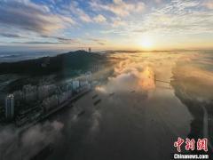 广西梧州：西江黄金水道如诗如画