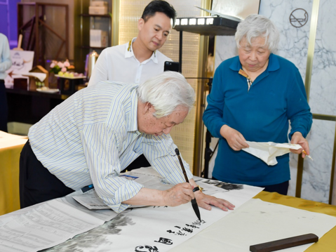 “水墨梅沙”名家书画艺术展在梅沙天邸举行